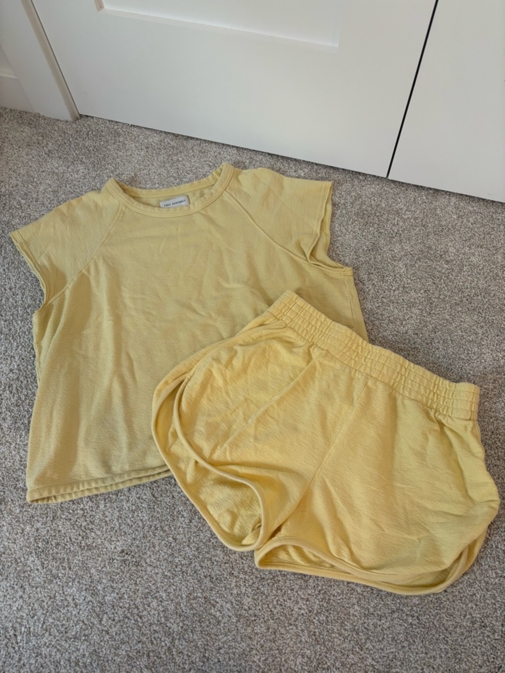 Free Assembly Pale Yellow Short Sleeve Set
